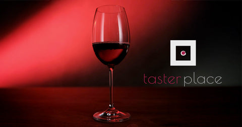 Novello Wine: the scent of the season